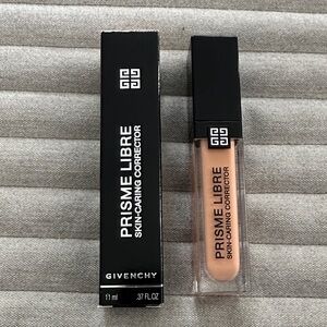 Givenchy Prisme Libre Skin-Caring Corrector - color PEACH